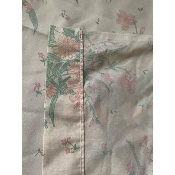 Lady Pepperell Grandeur Queen Flat Sheet Floral Pattern - Picture 4 of 8